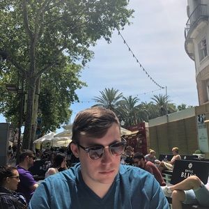 Meet your Posher, Jason